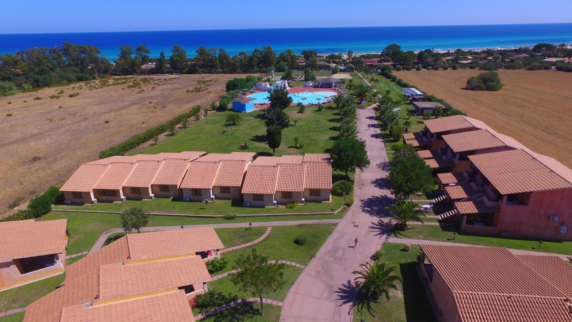 Rey Beach Club Монте-Най Экстерьер фото